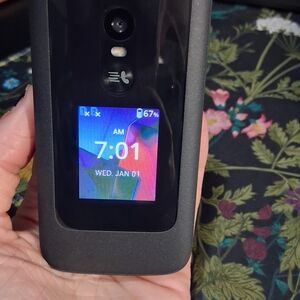 Like New TCL FLIP 4 5G